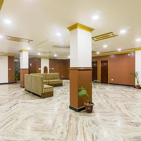 Oyo 36201 Sangam Grand Hotel Guwahati Luaran gambar