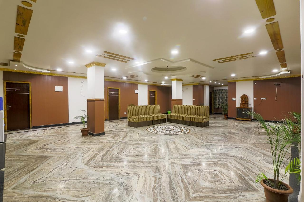 Oyo 36201 Sangam Grand Hotel Guwahati Luaran gambar